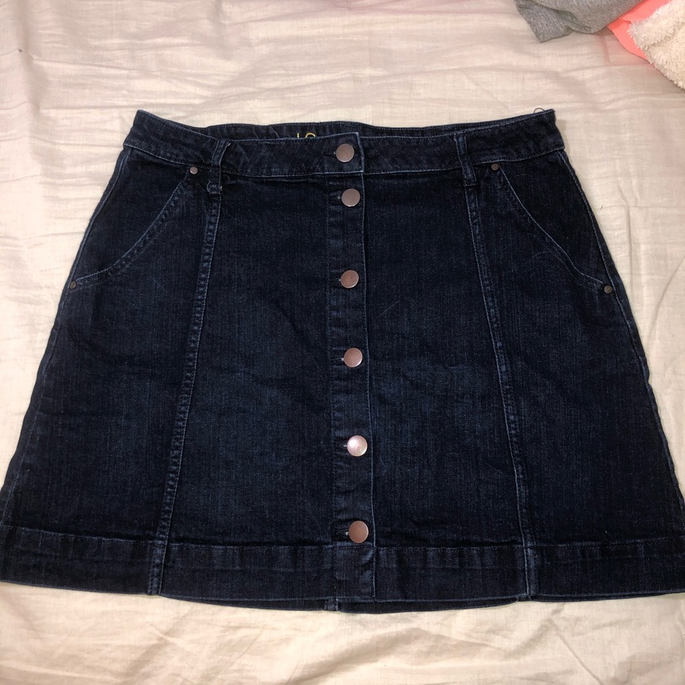 Denim Button Down Skirt✨